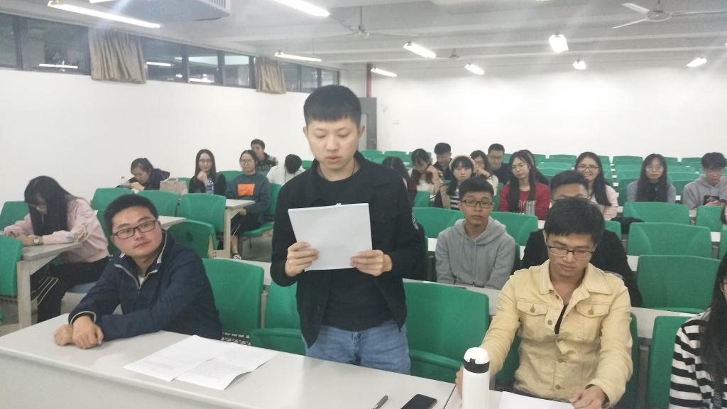 日韩无码
学生党支部顺利召开预备党员转正支部大会2.jpg