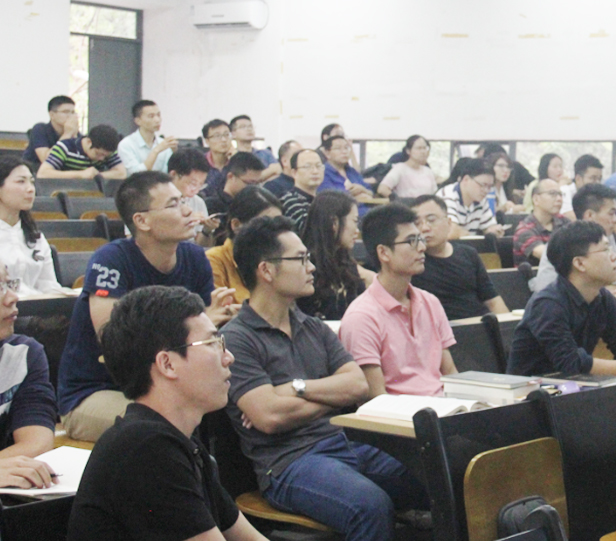 日韩无码
分工会举行工作部署会议2.jpg